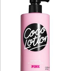 VS Pink Coconut Oil Hydrating Body Lotion